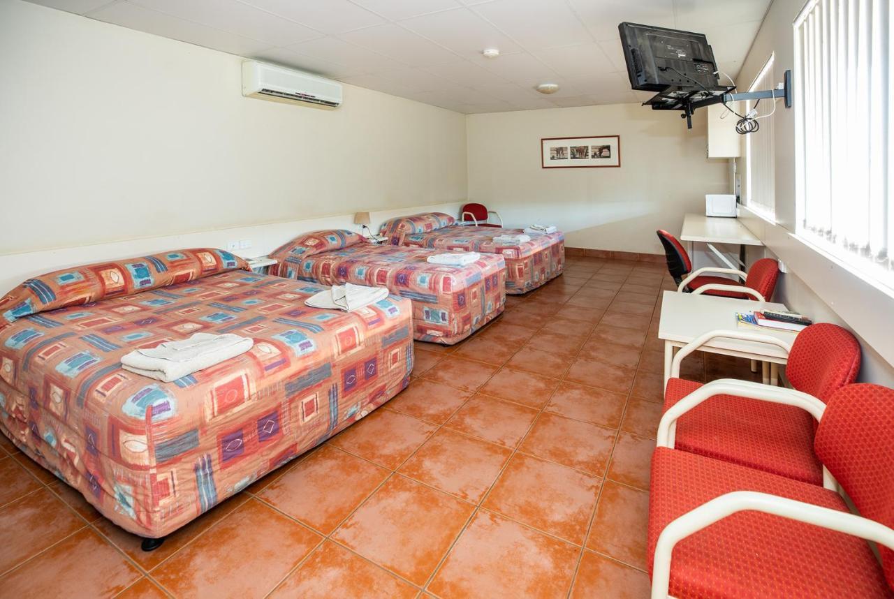 Leichhardt Hotel Motel Cloncurry Dış mekan fotoğraf