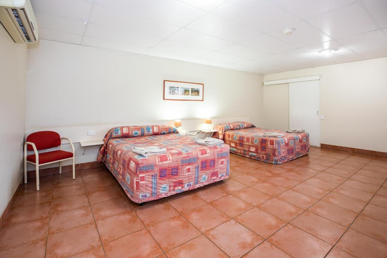 Leichhardt Hotel Motel Cloncurry Dış mekan fotoğraf