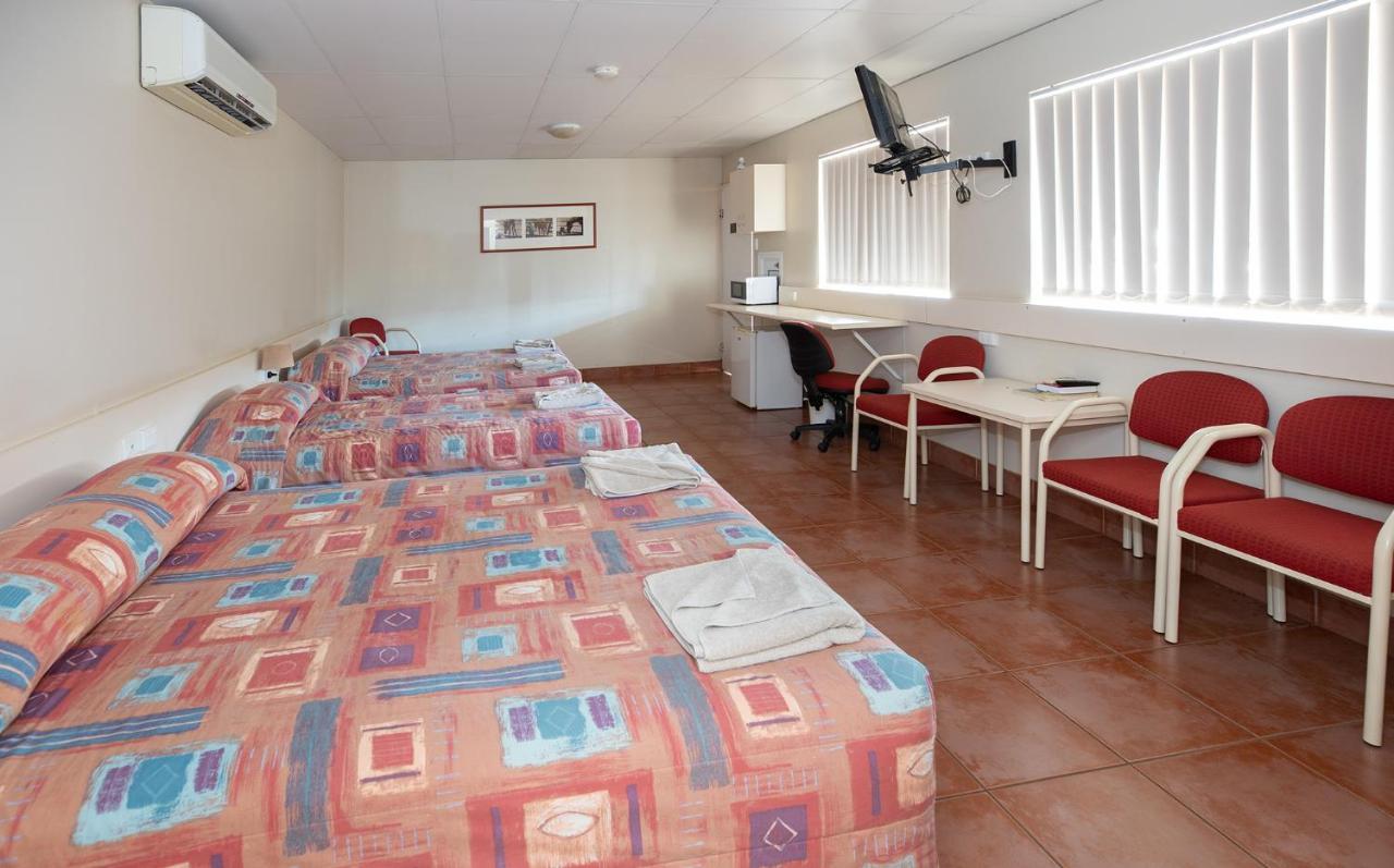 Leichhardt Hotel Motel Cloncurry Dış mekan fotoğraf