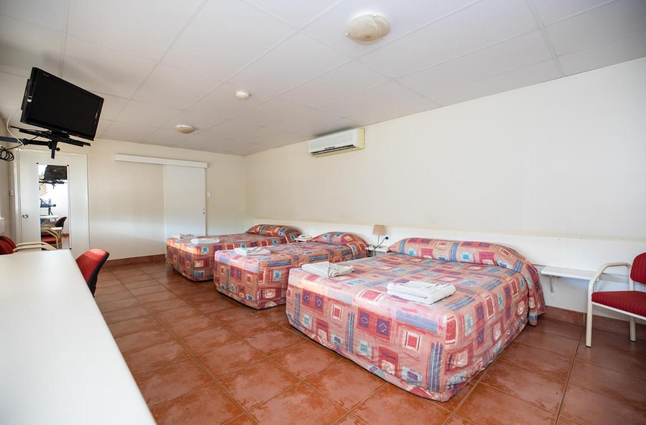 Leichhardt Hotel Motel Cloncurry Dış mekan fotoğraf