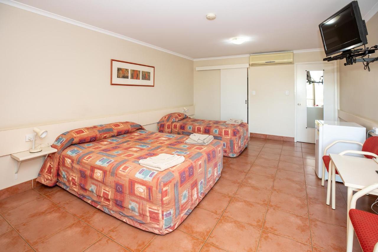 Leichhardt Hotel Motel Cloncurry Dış mekan fotoğraf